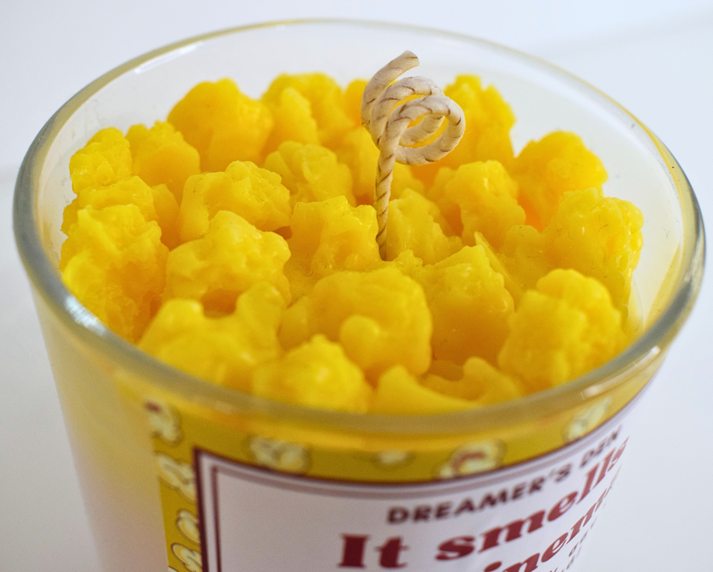 It smells like cinema! 220gr