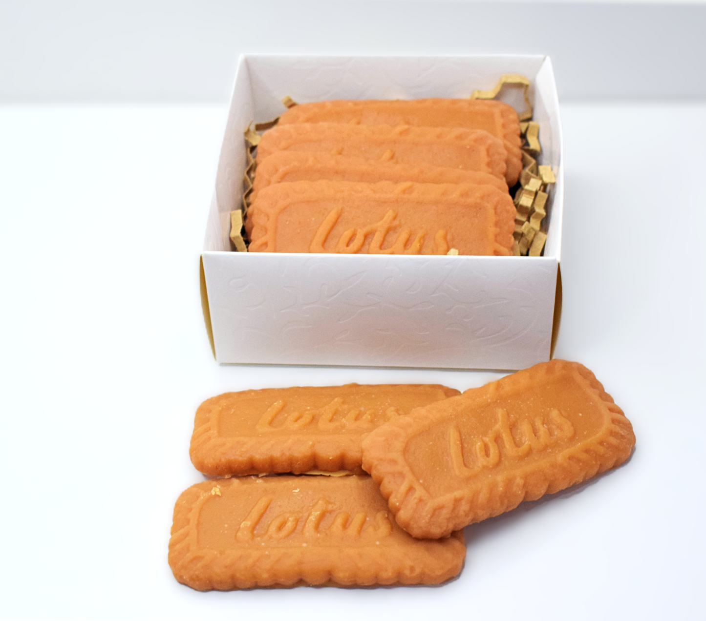 Wax box Lotus 50gr