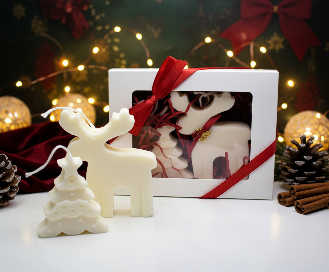 Christmas set reindeer tree